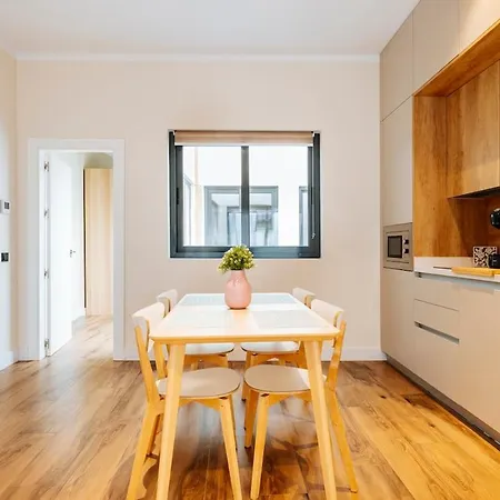 Apartment Deluxe Twobedroom Downtown